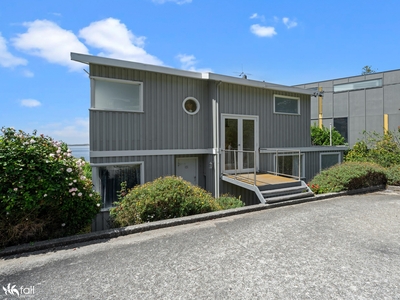 852 Sandy Bay Road, Sandy Bay TAS 7005