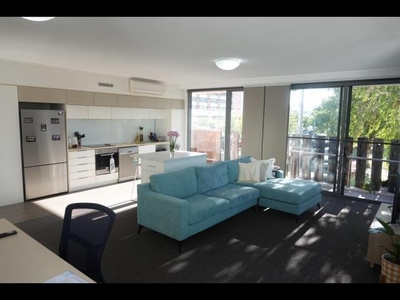 2 bedroom, Townsville City QLD 4810
