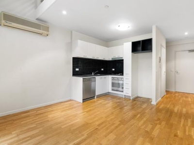 1 Bedroom Apartment Unit Melbourne VIC For Rent At 470