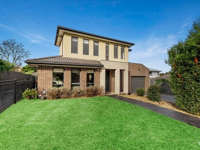13 Shirley Court, Doncaster East, VIC 3109