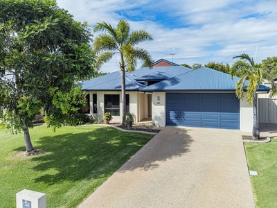 37 Moriarty Street, Emerald, QLD 4720