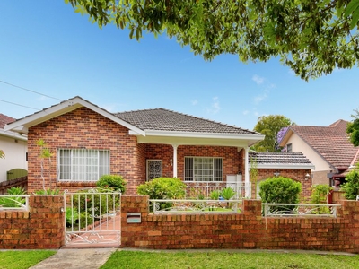 69 Consett Street, Concord West NSW 2138 - House Auction