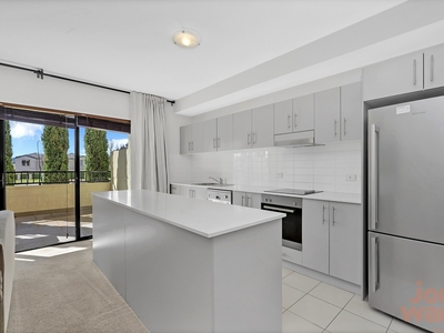 2/1 Gungahlin Place, Gungahlin ACT 2912