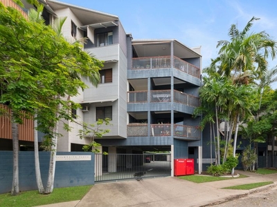 Unit 13/33-35 Mcilwraith St, South Townsville, QLD 4810