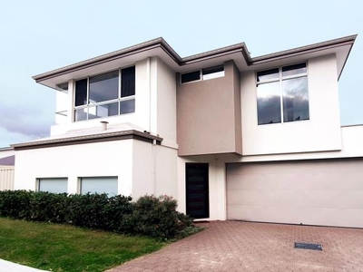 4 Bedroom Detached House Doubleview WA For Sale At 850000