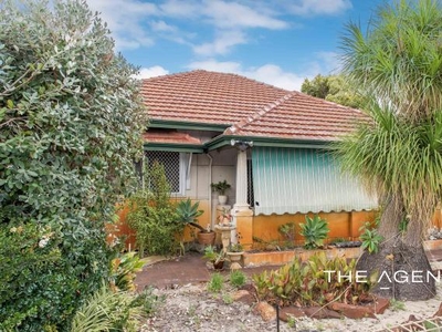 2 Bedroom Detached House Rivervale WA For Sale At 649000