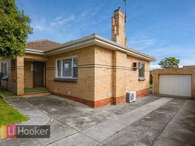 56 St Johns Ave, Springvale, VIC 3171