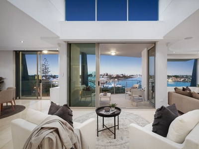 Anchored in Luxury: Mooloolaba's Finest Penthouse Retreat
