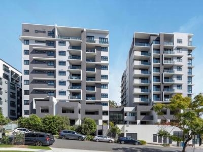 Invest or Possess! The Best One Bedroom Apartment In Indooroopilly!