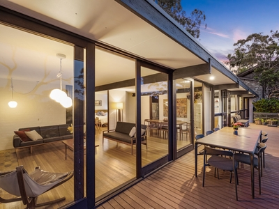 Spectacular setting, iconic Russell Jack designed mid-century home