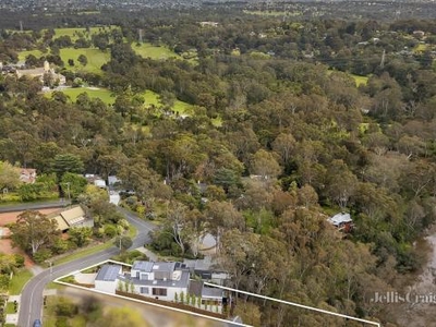 5 Bedroom Detached House Templestowe VIC For Sale At