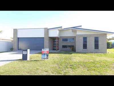 4 Bedroom Detached House Burrum Heads QLD For Sale At 750000