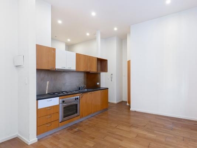 1 Bedroom Apartment Unit Melbourne VIC For Sale At 295000