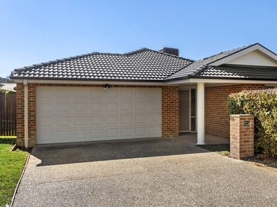 2 Adlard Place GUNGAHLIN, ACT 2912