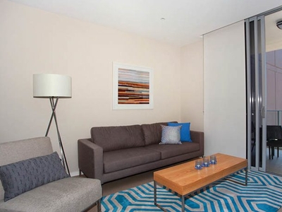 Tastefully Fully Furnished portside wharf apartment available now