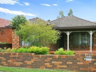 50/50A Maryvale Avenue, Liverpool NSW 2170 - House For Lease