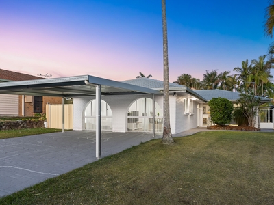 BEAUTIFULLY RENOVATED 4 BED, 2 BATH FAMILY HOME WITH STUDIO AND OUTDOOR OASIS