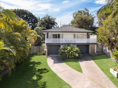 Spacious, Secure Family Home in Caloundra - Ready for New Owners!