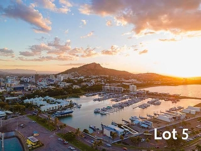 Townsville City QLD 4810