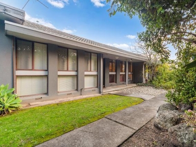 2 Bedroom Detached House Frankston VIC For Sale At