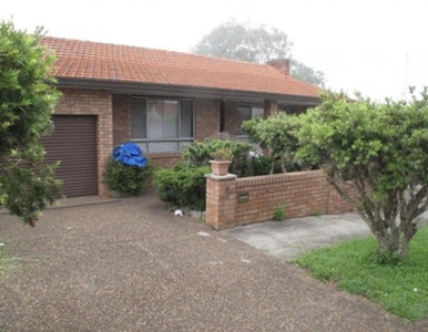 4 Bedroom Detached House North Lambton NSW For Rent At 600