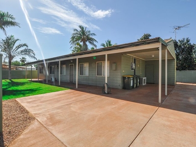 16B Spoonbill Crescent, South Hedland, WA 6722