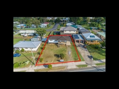 3 Bedroom Detached House Beerwah QLD For Rent At